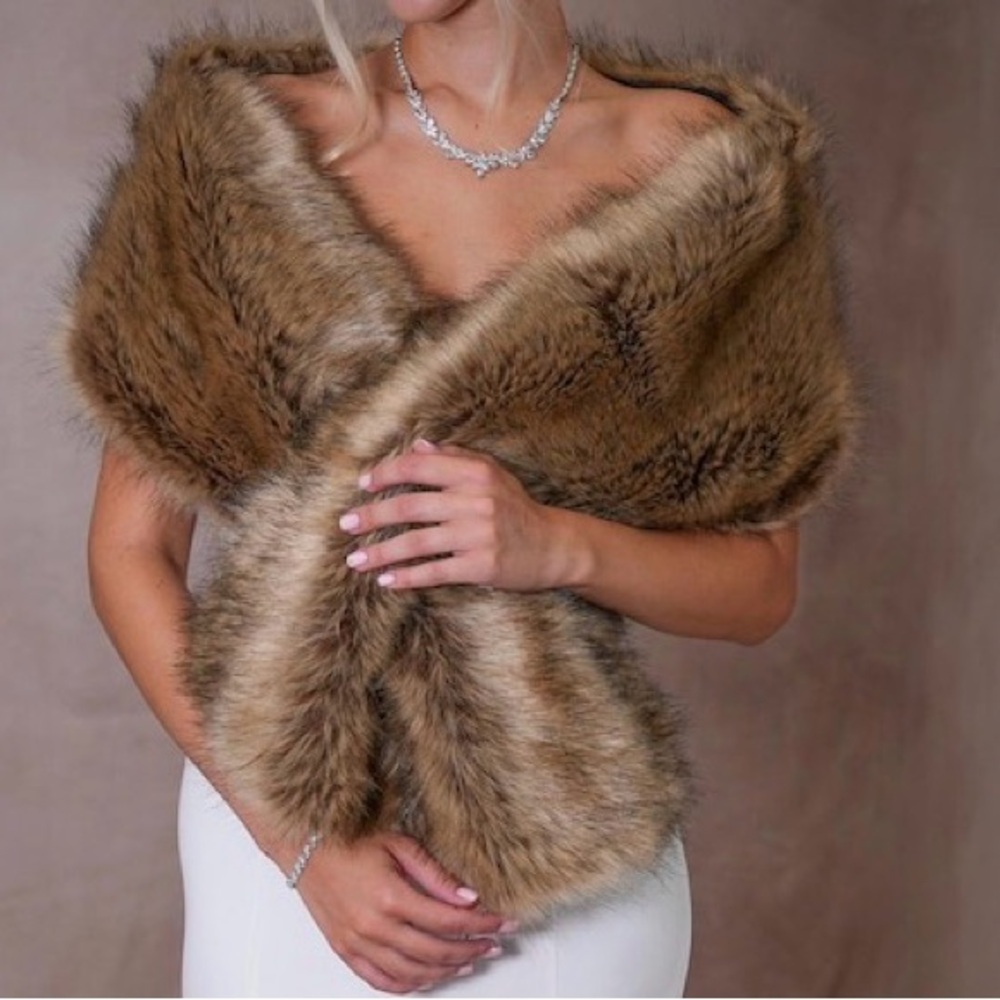 Elegant Faux Fur Shawl